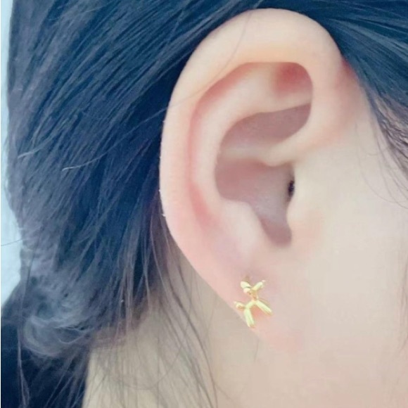 Balloon Dog Dainty earrings - Picture 2 of 4